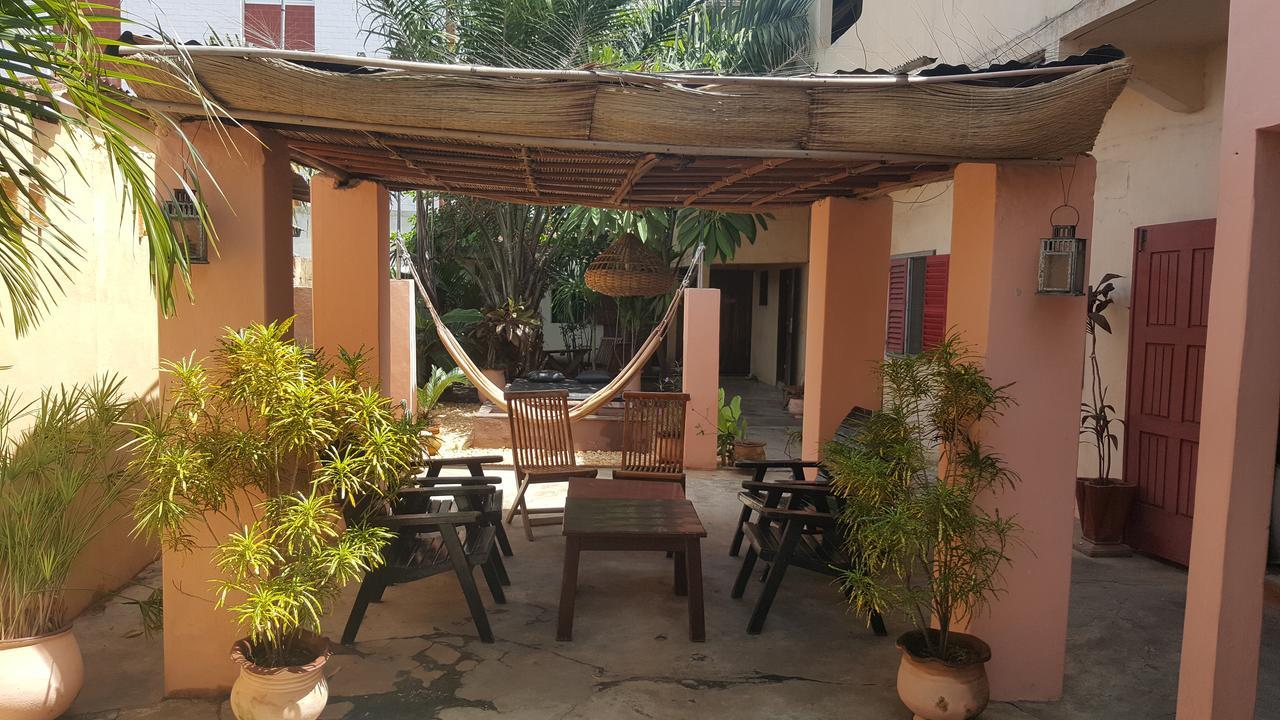 La Guesthouse Étoile Cotonú Exterior foto